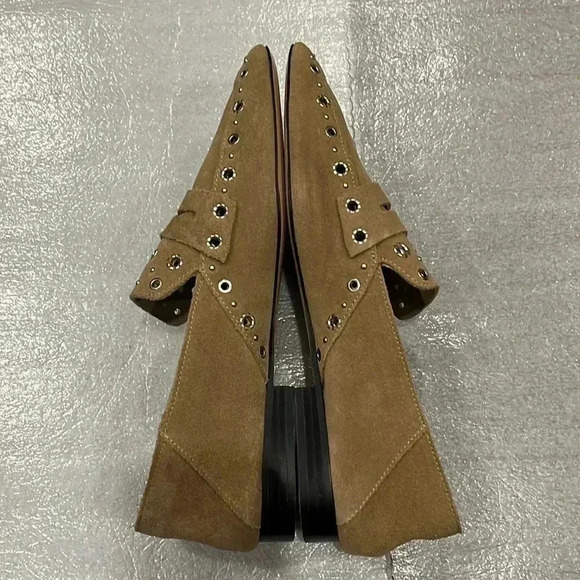 [US7.5]Zara  Metallic Eyelets Suede Flats-EUC - Picture 2 of 6